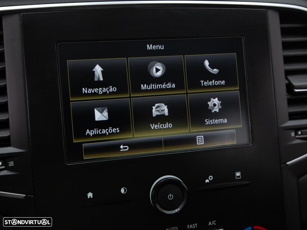 Renault Mégane Sport Tourer - 16