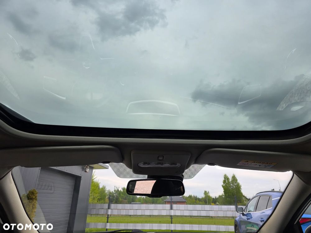 Nissan Qashqai 1.6 DIG-T N-Connecta - 26