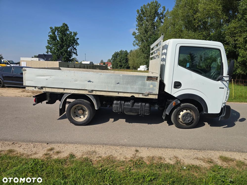 Nissan Cabstar Maxity - 2