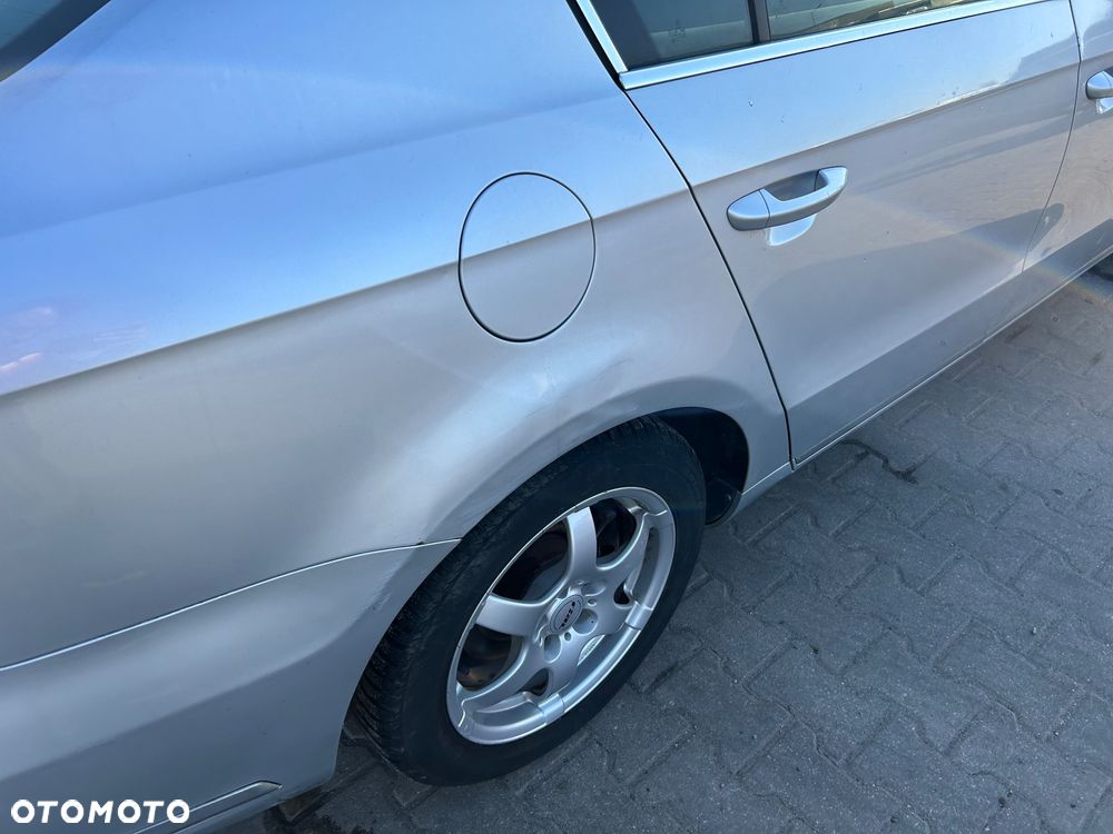 Volkswagen Passat - 16