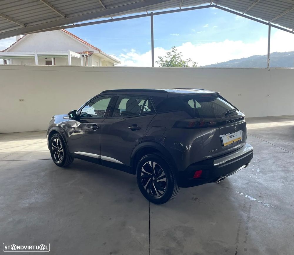 Peugeot 2008 1.2 PureTech Allure Pack EAT8 - 3
