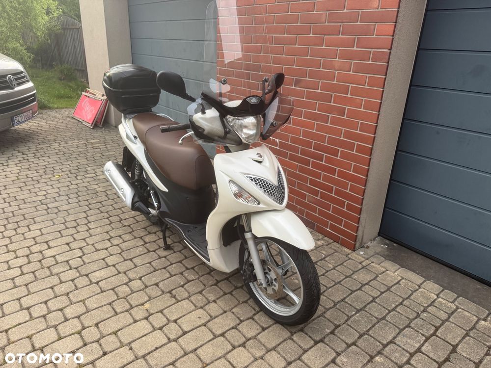 Suzuki Inny - 1