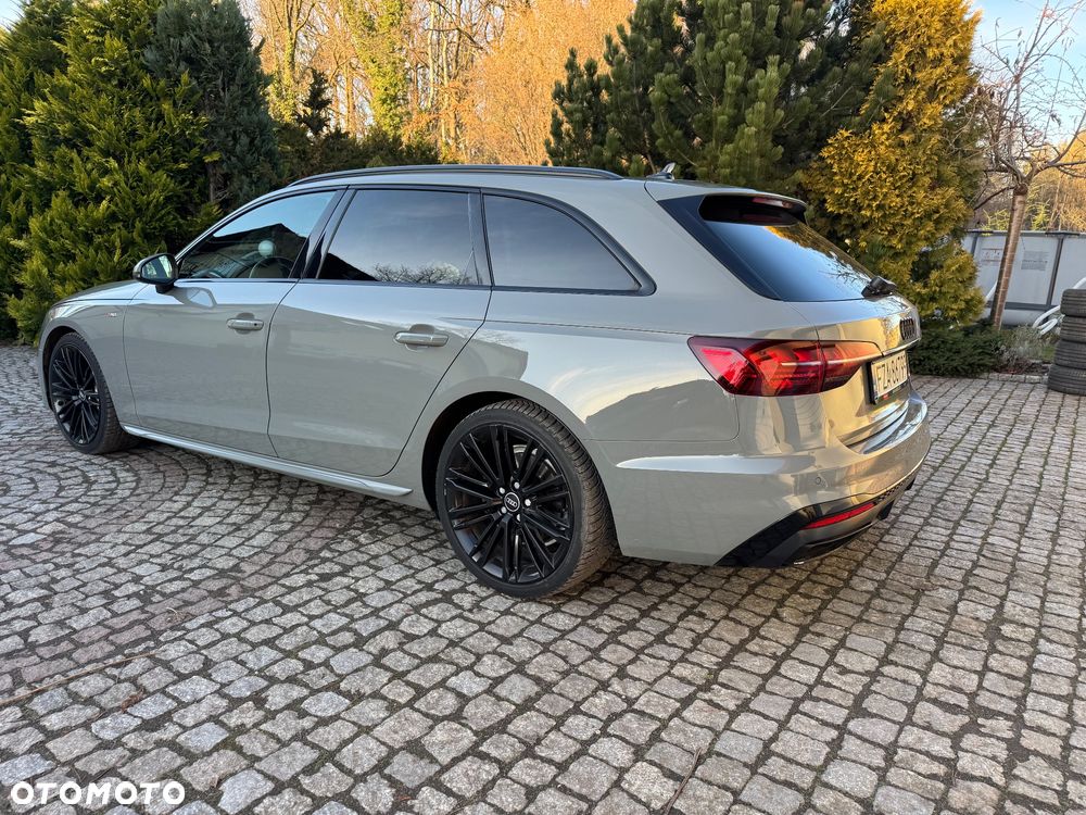 Audi A4 Avant - 4