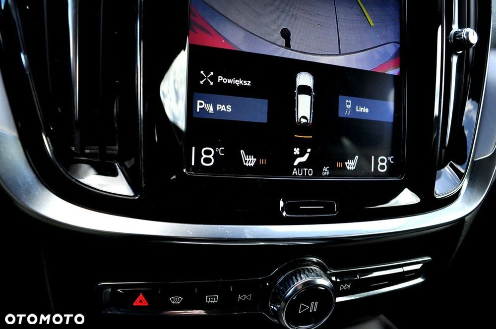 Volvo V60 D3 Geartronic Momentum Pro - 31