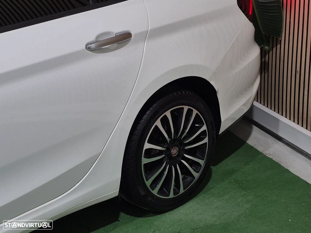 Fiat Tipo Station Wagon 1.0 GSE T3 City Life - 4