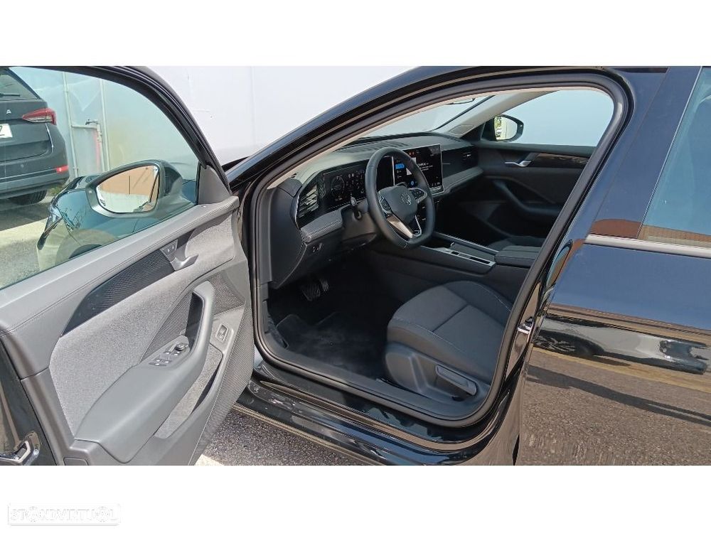 VW Passat Variant 1.5 TSI eHybrid DSG - 8