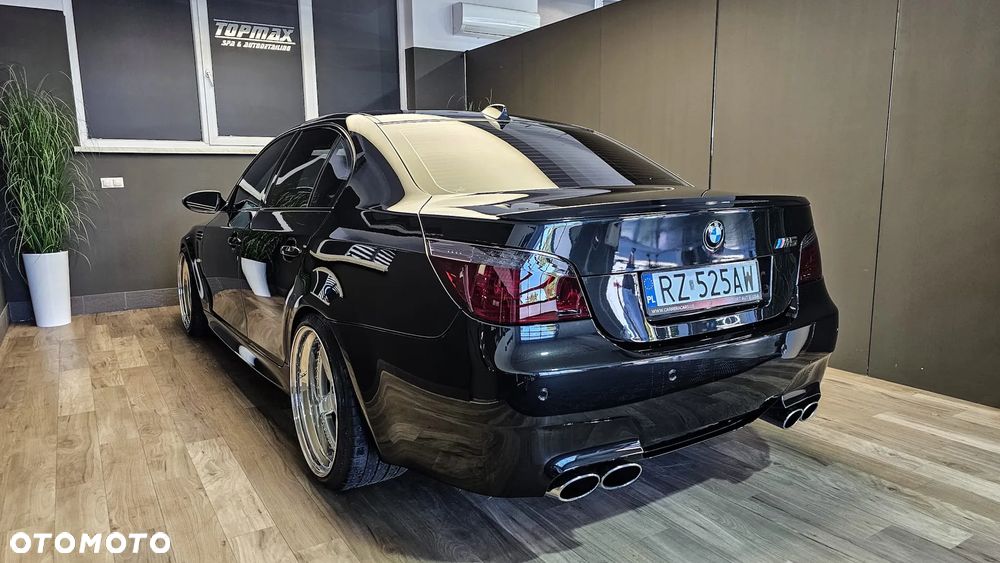 BMW M5 Standard - 12