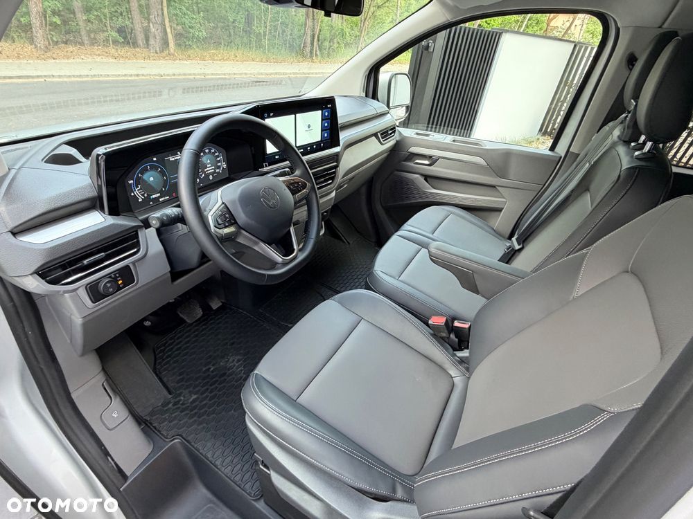 Volkswagen Caravelle 2.0 TDI L1 - 14