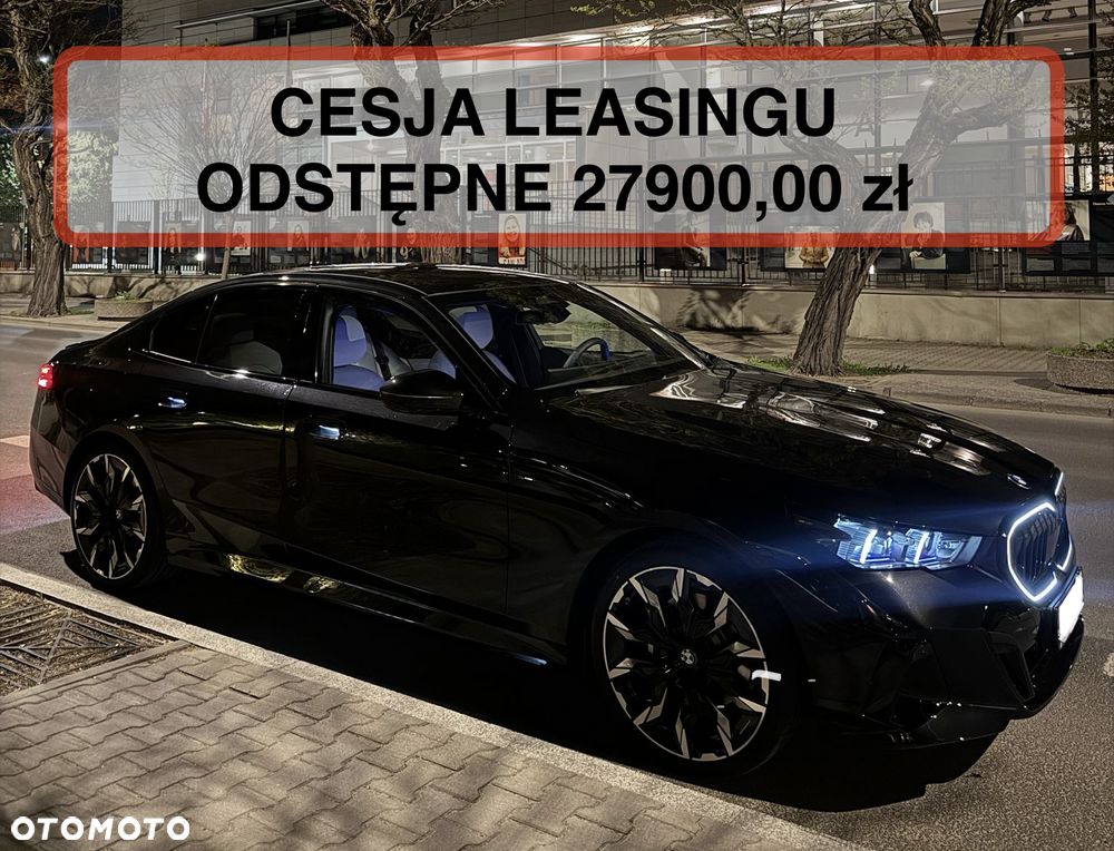 BMW Seria 5 520i mHEV - 36