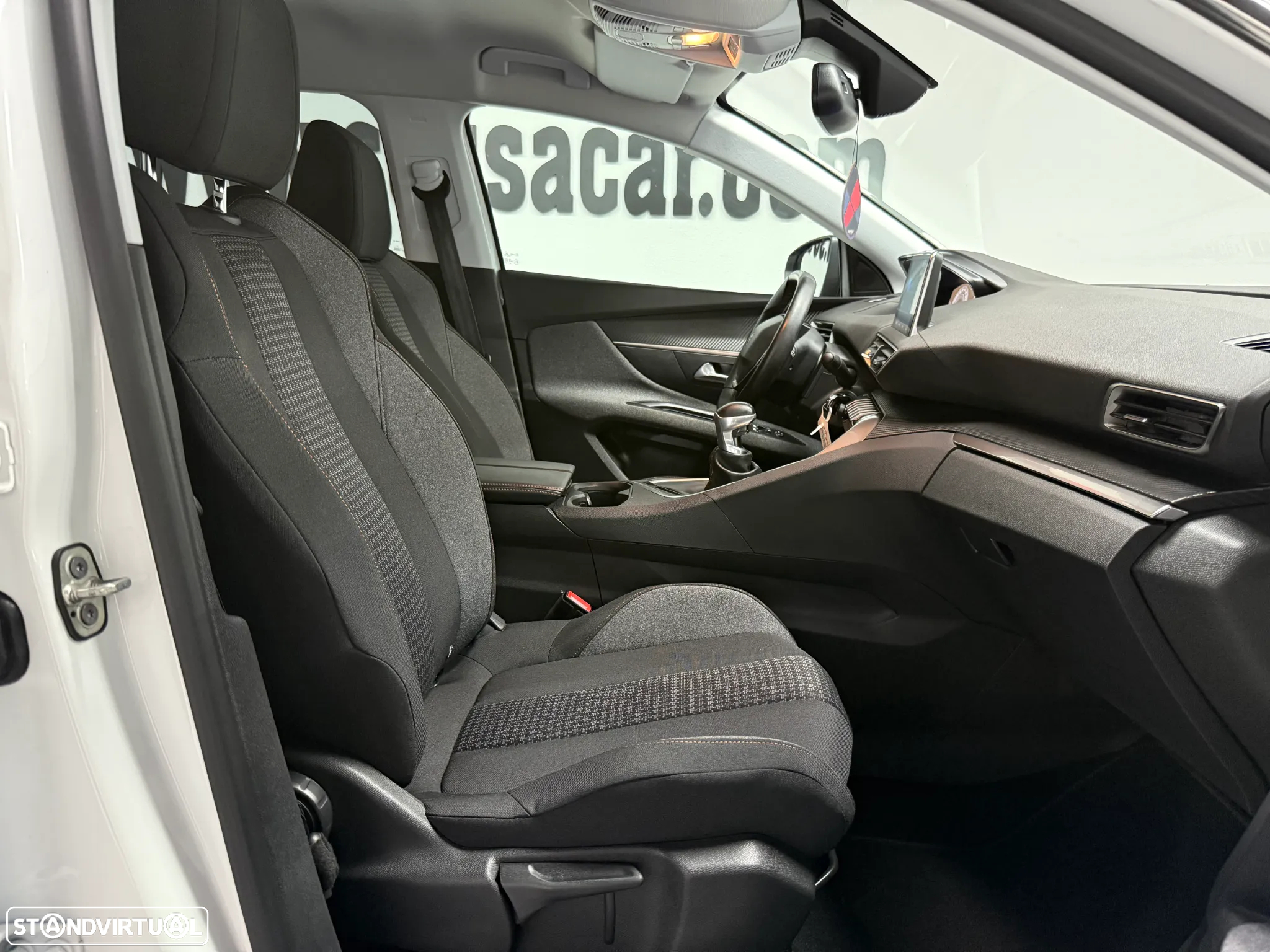 Peugeot 3008 1.2 PureTech Active Pack - 17