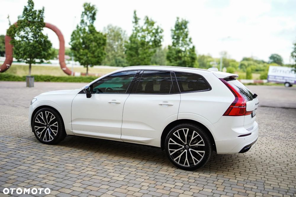 Volvo XC 60 T5 AWD Geartronic RDesign - 2