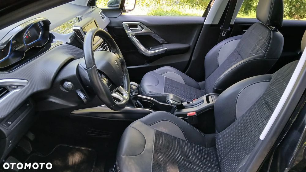 Peugeot 2008 1.6 VTi Active - 14
