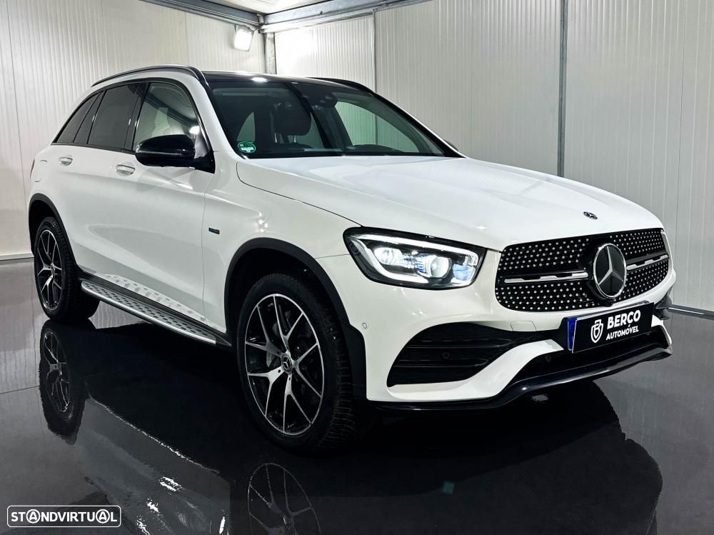 Mercedes-Benz GLC 300 de 4Matic 9G-TRONIC AMG Line - 4