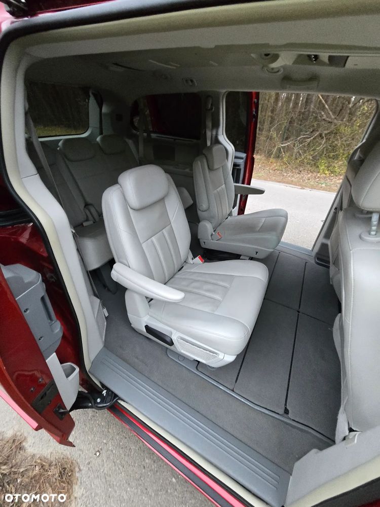 Chrysler Town & Country 3.8 Touring - 22