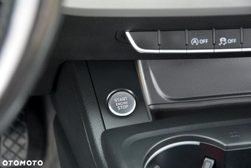 Audi A4 Avant 2.0 TDI DPF Ambiente - 28