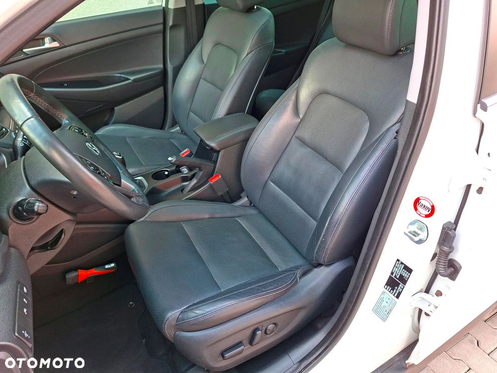 Hyundai Tucson 1.6 GDi 2WD Premium - 23