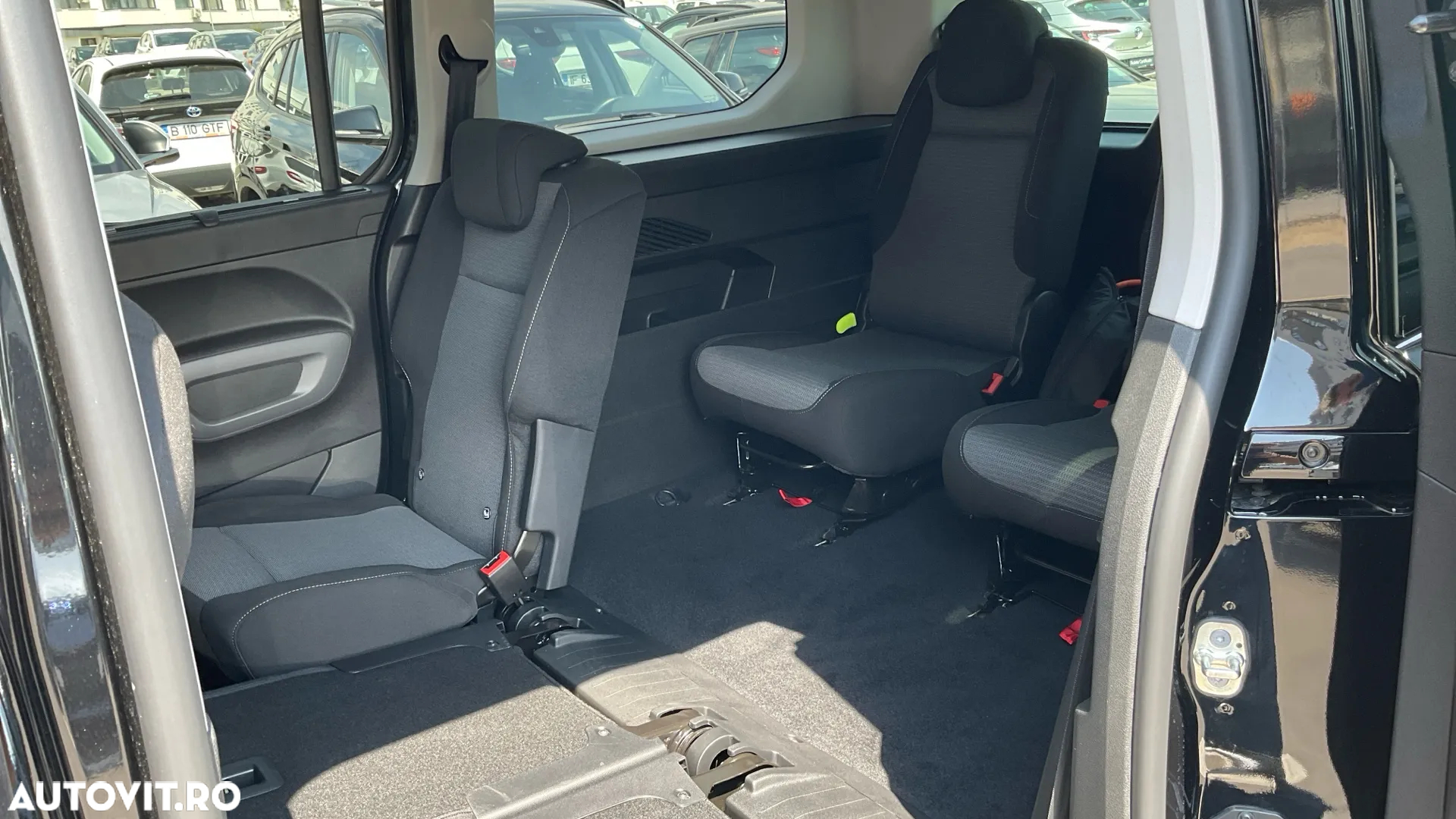 Toyota Proace City Verso 136 CP 50 kWh L2 6+1 Family - 28