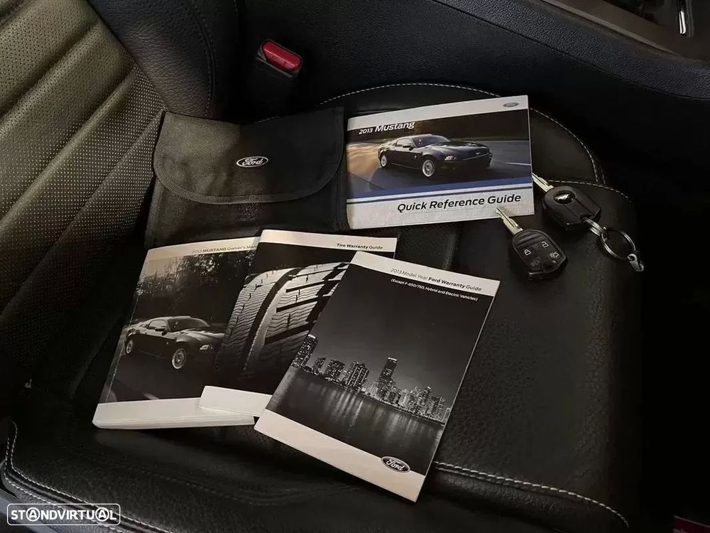 Ford Mustang - 28