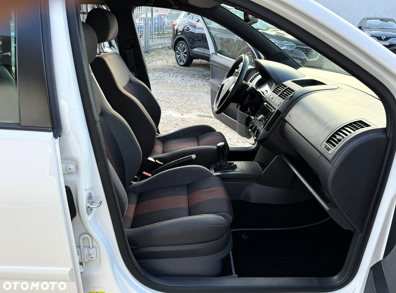 Volkswagen Polo 1.4 GT Rocket - 24
