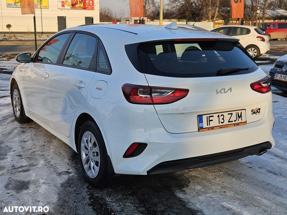 Kia Ceed - 4