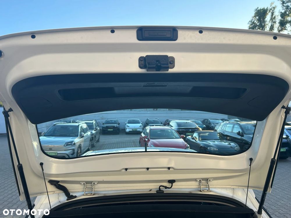 Hyundai i20 1.2 Classic Plus - 16