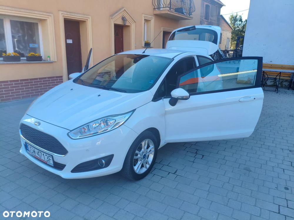 Ford Fiesta 1.0 Celebration - 10