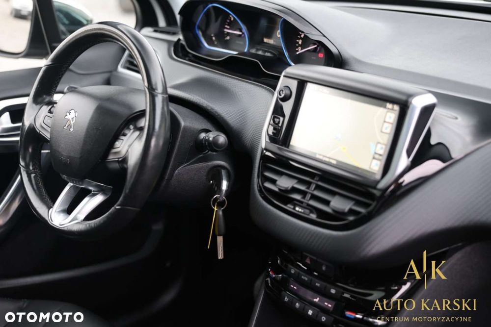 Peugeot 2008 - 21