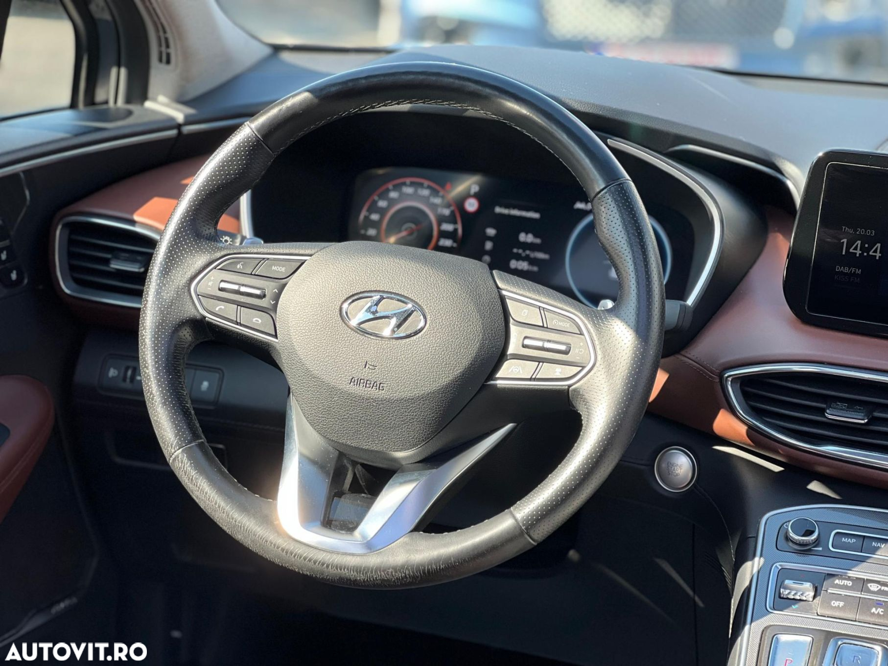 Hyundai Santa Fe - 12