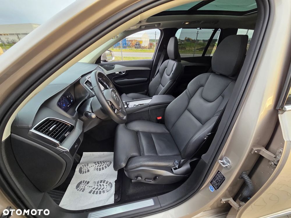 Volvo XC 90 B5 D AWD Plus Bright - 13