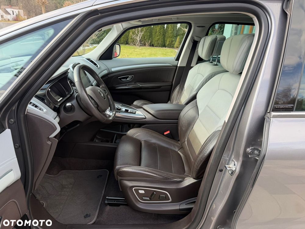 Renault Espace 1.6 dCi Energy Initiale Paris EDC 7os - 11