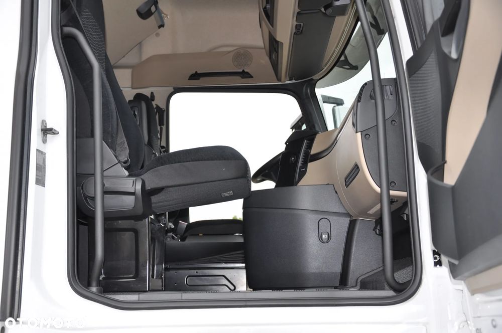 Mercedes-Benz Actros bez retardera - 10