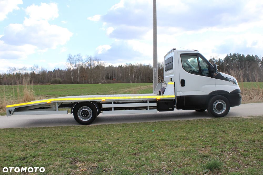 Iveco DAILY - 10