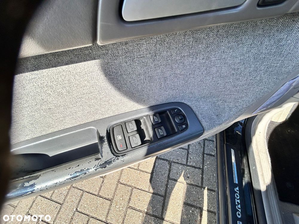 Volvo V50 1.8 - 8