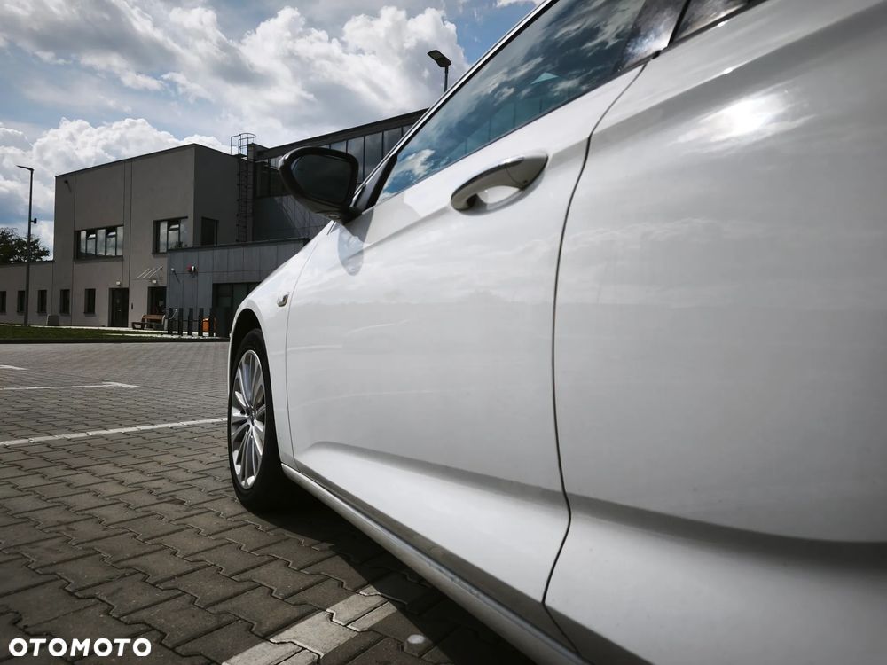 Opel Insignia 2.0 CDTI 4x4 Elite S&S - 8
