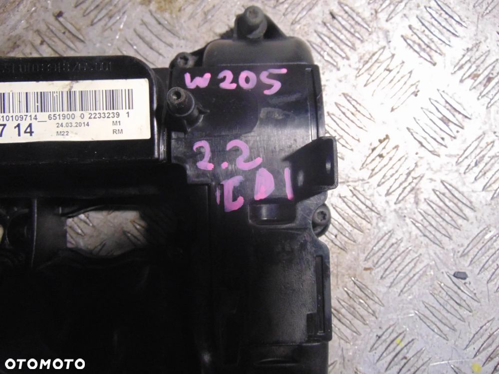 Pokrywa zaworów Mercedes w205 2,2 CDI A651 - 2