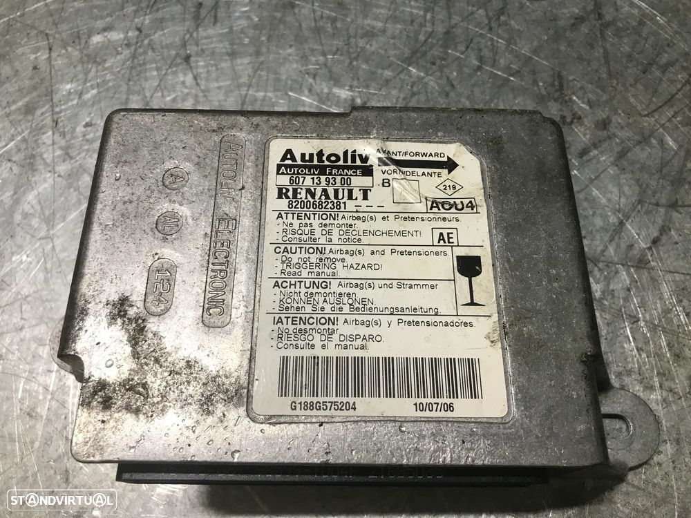 CENTRALINA DO AIRBAG RENAULT MEGANE II - REF. 8200682381 607139300 - 2