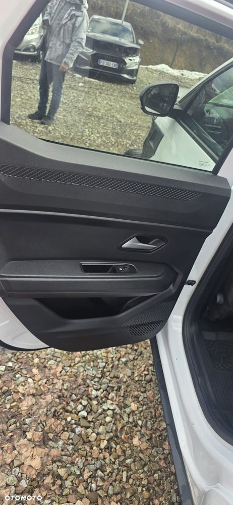 Dacia Duster TCe 100 2WD Essential - 24