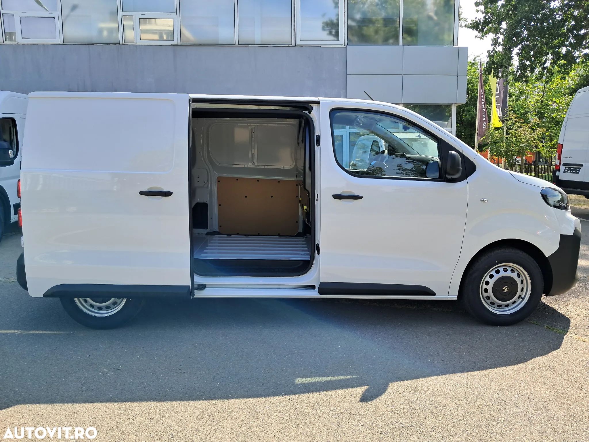 Citroën JUMPY FURGON L2 1.5 diesel 120 CP - 8