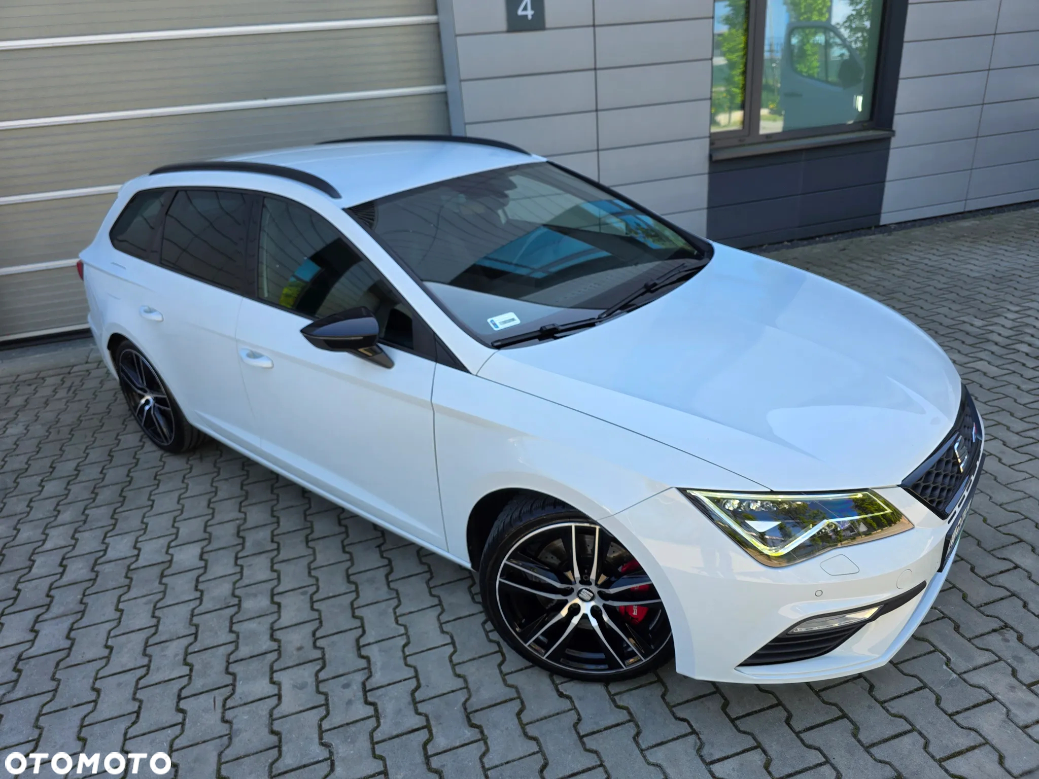 Seat Leon ST 2.0 TSI Start&Stop DSG Cupra 300 - 10