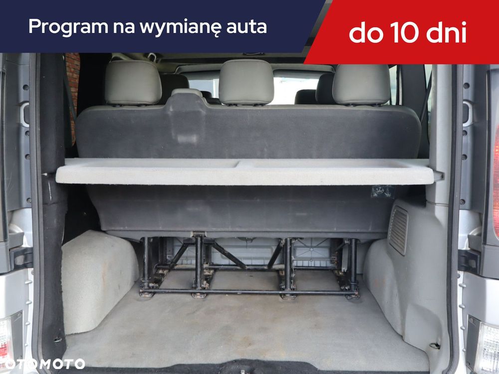 Opel Vivaro - 14