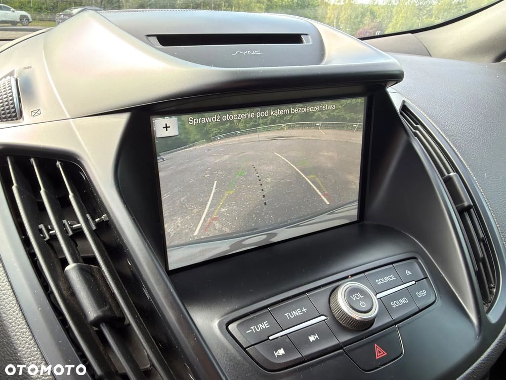 Ford Kuga - 16
