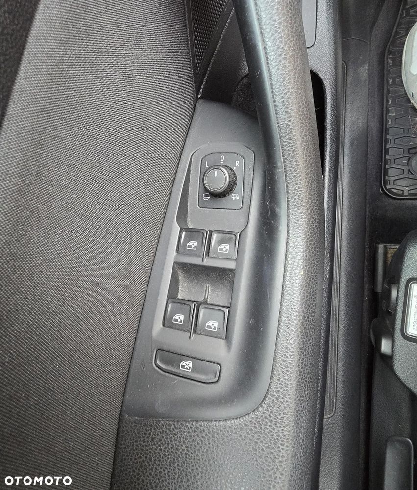 Volkswagen Passat Variant 1.4 TSI ACT (BMT) DSG Comfortline - 19