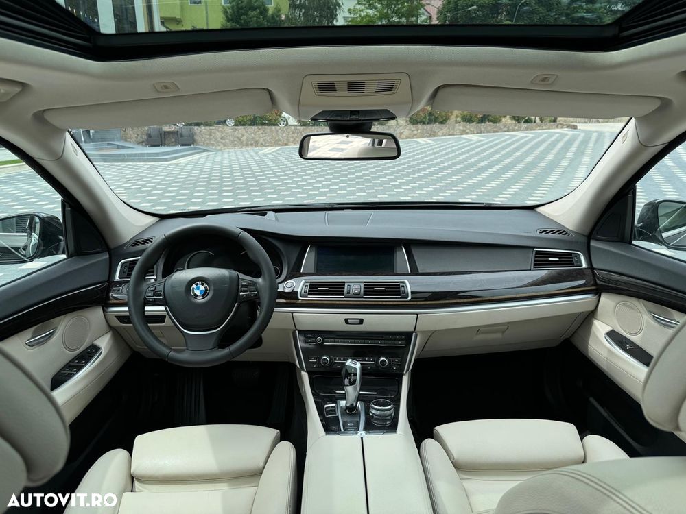 BMW Seria 5 520d Gran Turismo Aut. Luxury Line - 7