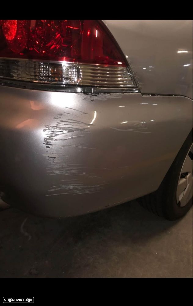 Mitsubishi Lancer - 10