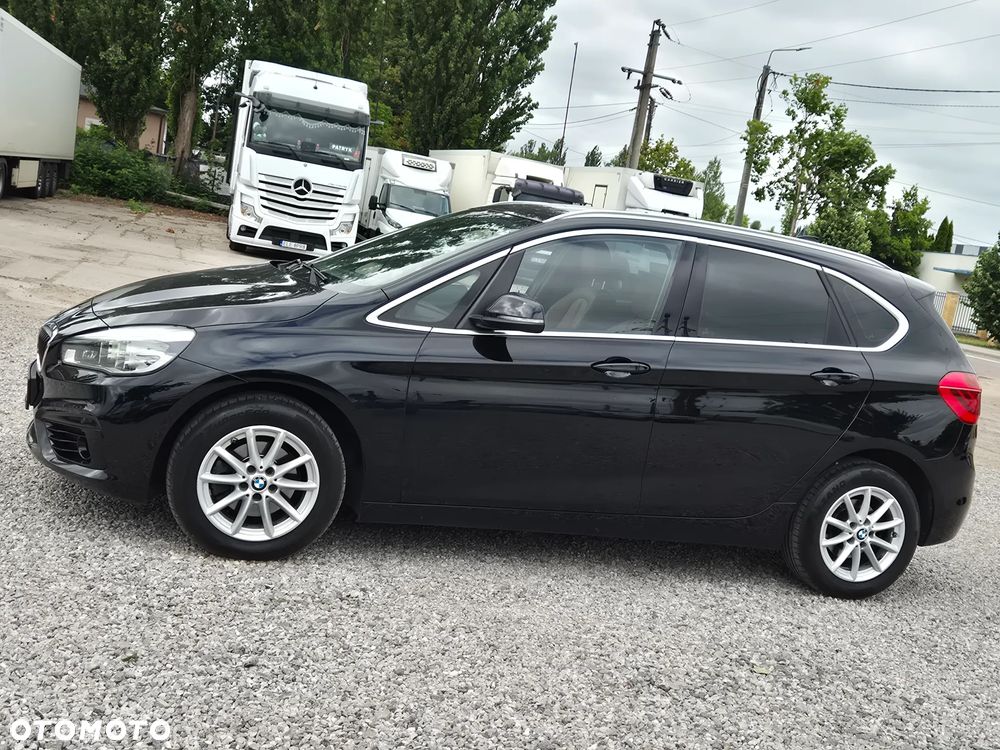 BMW Seria 2 216d Sport Line - 5