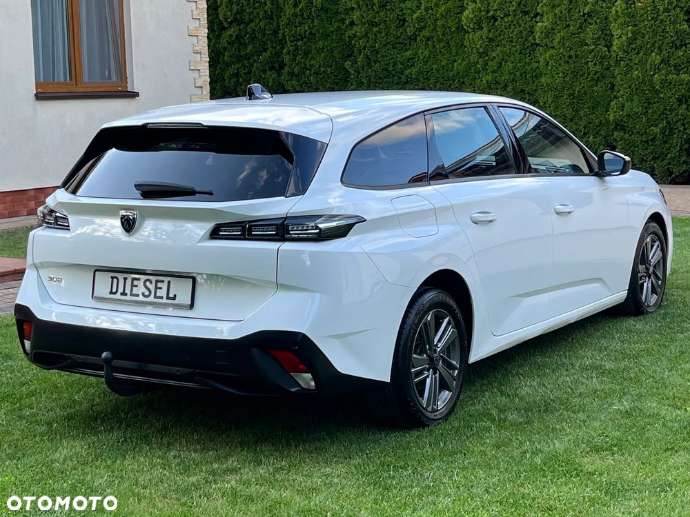 Peugeot 308 - 32