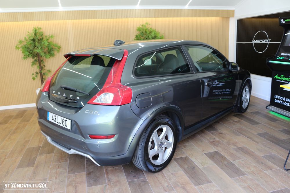 Volvo C30 1.6 D Momentum - 29