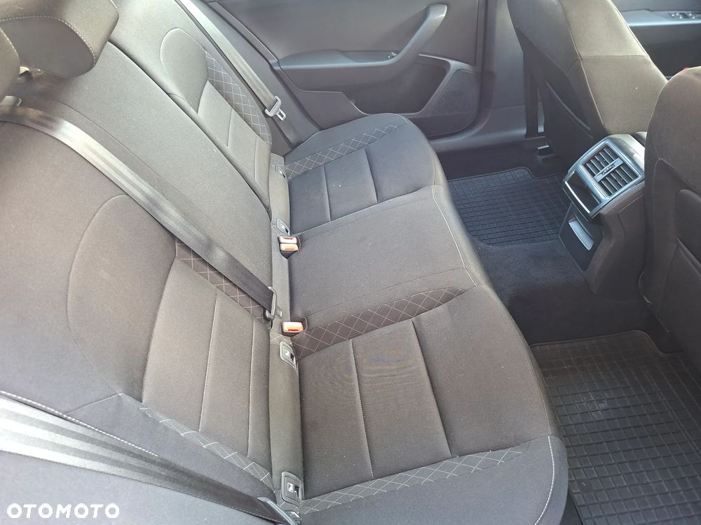 Skoda Superb 1.6 TDI Ambition - 13