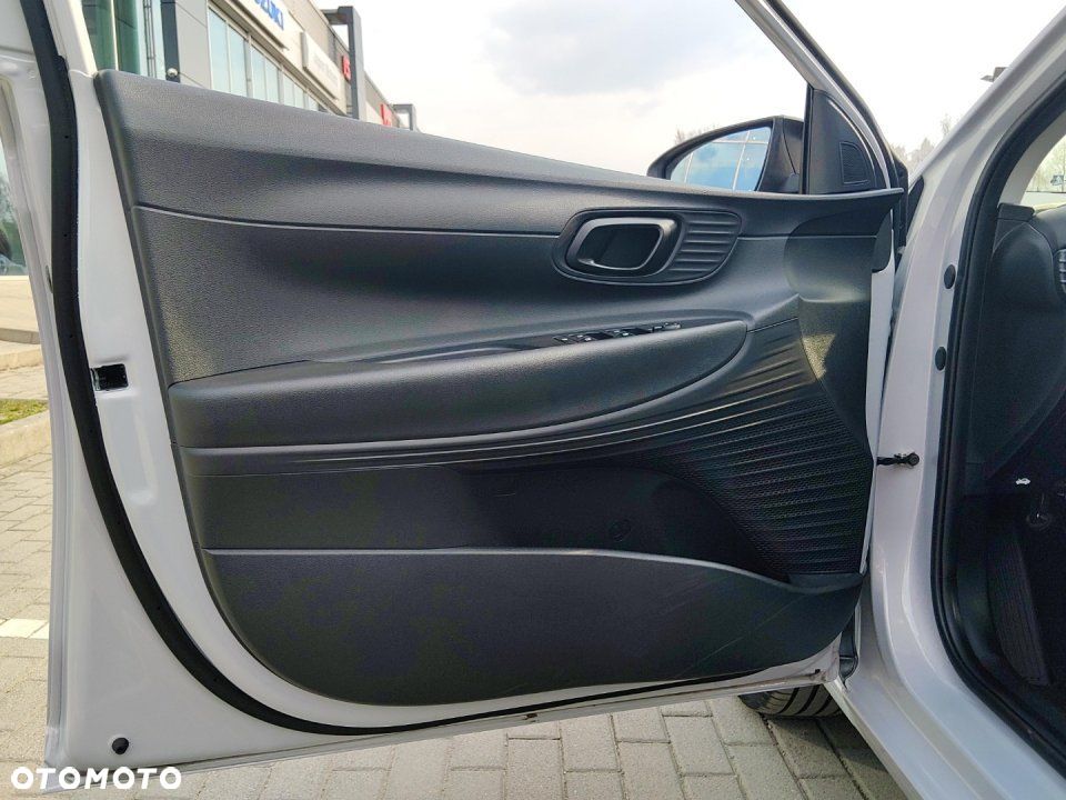 Hyundai i20 - 12