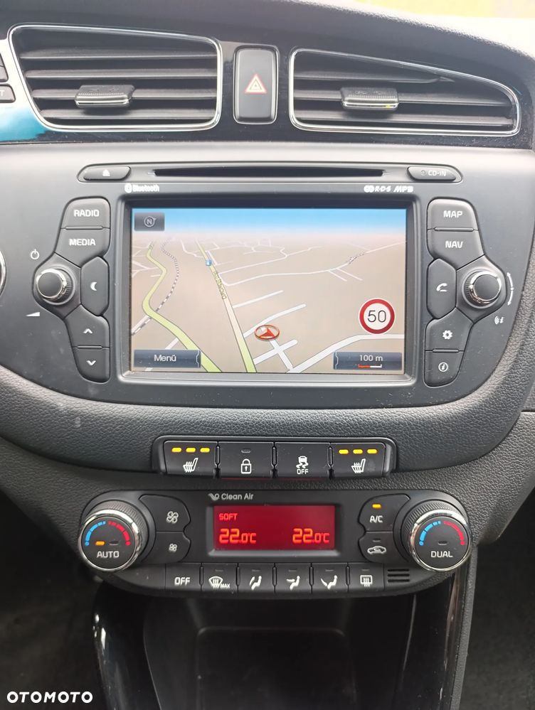 Kia Ceed 1.6 T-GDI GT - 14